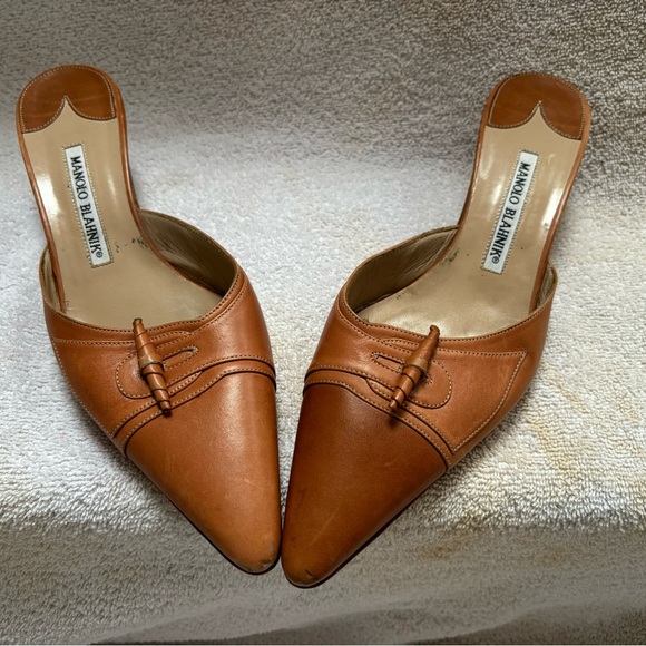 Women’s slides - Picture 2 of 3